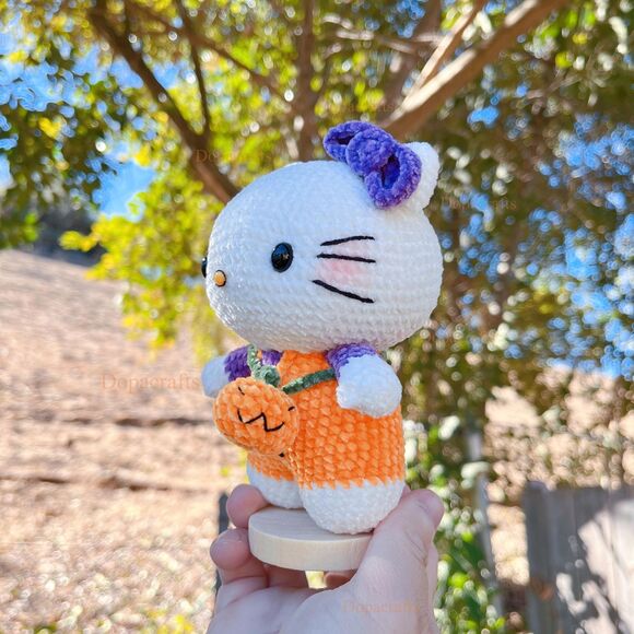 Halloween handmade HelloKitty Crochet Doll | Limited HelloKitty Pumpkin Plush - Picture 6 of 11